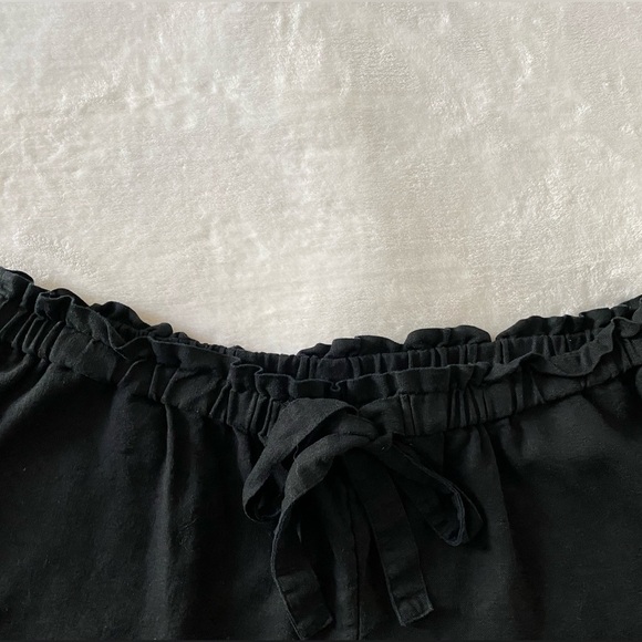 Isabel Maternity By Ingrid & Isabel (Tie Front Pull On Shorts) Size XL - Picture 4 of 9